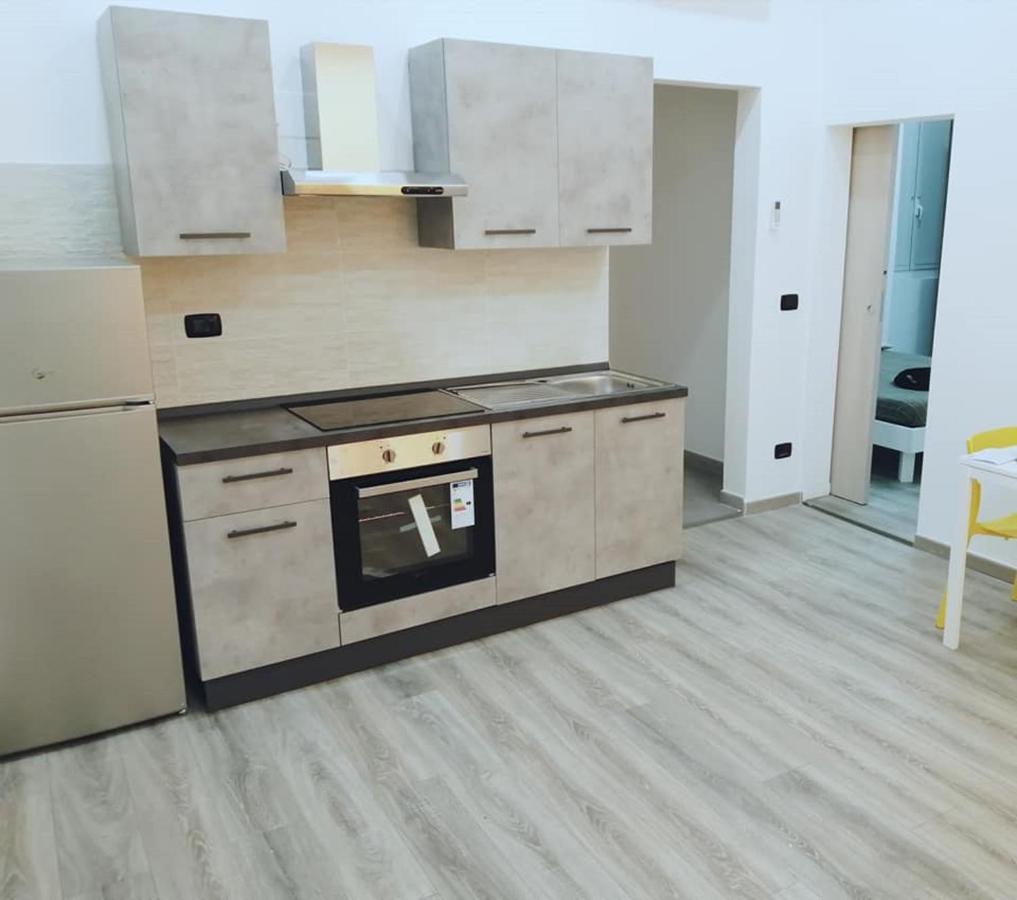 Appartamento Nuovo A 1 Minuto Dal Porto Livorno Buitenkant foto
