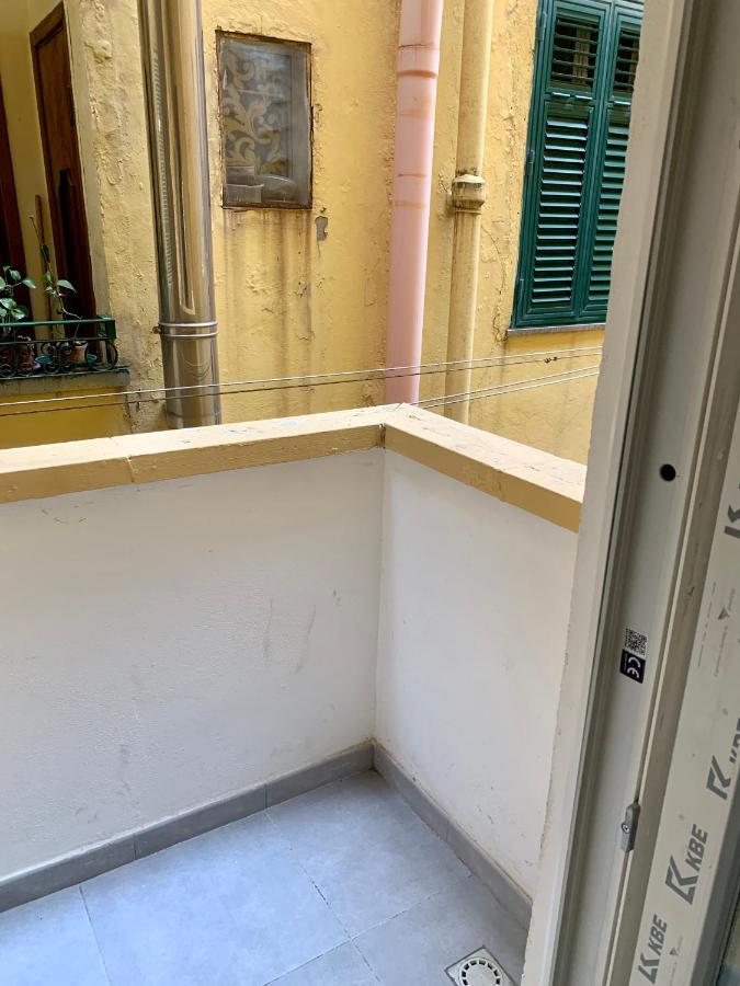 Appartamento Nuovo A 1 Minuto Dal Porto Livorno Buitenkant foto
